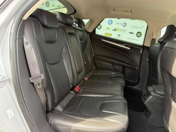 Ford Mondeo 2.0 TDCi Titanium Powershift Euro 6 (s/s) 5dr