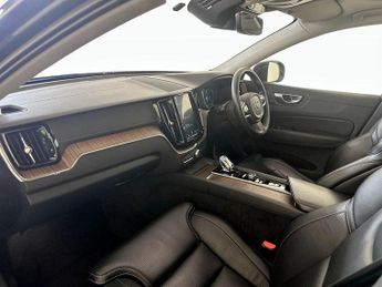 Volvo XC60 2.0h T8 Twin Engine 11.6kWh Inscription Auto AWD Euro 6 (s/s) 5d