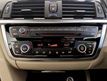 BMW 4 Series 2.0 420d Luxury Auto Euro 6 (s/s) 2dr
