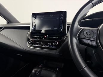 Toyota Corolla 1.8 VVT-h Icon Tech CVT Euro 6 (s/s) 5dr