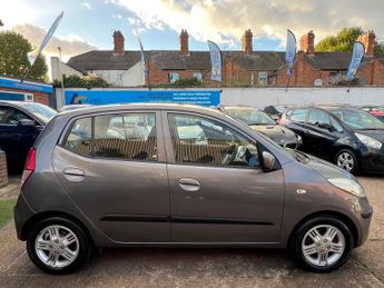 Hyundai i10 1.2 Comfort Hatchback 5dr Petrol Auto Euro 4 (77 bhp)