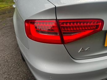 Audi A4 2.0 TDI S line Multitronic Euro 5 (s/s) 4dr