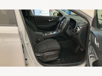 Hyundai KONA 64kWh Premium Auto 5dr (10.5kW Charger)