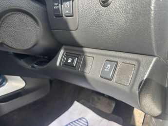 Nissan Navara 2.3 dCi Tekna Auto 4WD Euro 6 4dr