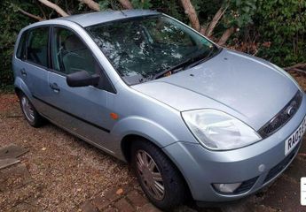 Ford Fiesta 1.4 Ghia 5dr