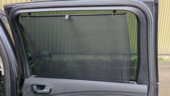 Ford Galaxy 2.2 TDCi Ghia 5dr