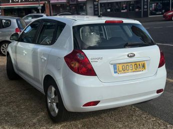 Kia Ceed 1.6 SR7 5dr