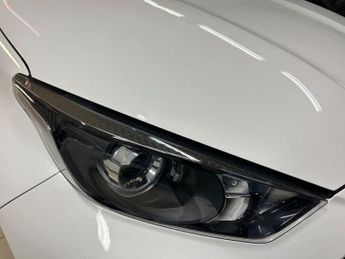 Mazda Mazda2 HYBRID 1.5h Pure CVT Euro 6 (s/s) 5dr