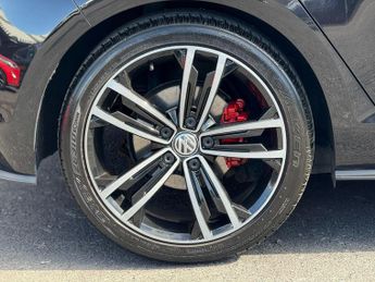 Volkswagen Golf 2.0 TDI BlueMotion Tech GTD DSG Euro 6 (s/s) 5dr