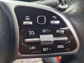 Mercedes-Benz A Class 1.5 A180d Sport (Executive) 7G-DCT Euro 6 (s/s) 5dr