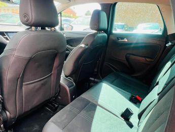 Vauxhall Crossland 1.5 Turbo D Ultimate Auto Euro 6 (s/s) 5dr