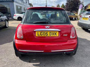 MINI Hatch 1.6 One CVT Euro 4 3dr