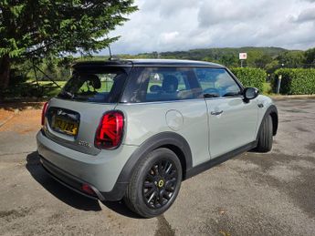 MINI Electric Hatch Cooper SE 32.6kWh Level 1 Auto 3dr