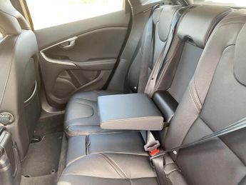 Volvo V40 Cross Country D4 SE