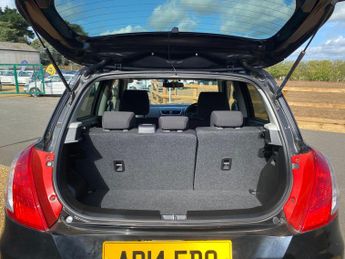 Suzuki Swift 1.5 SZ4 5dr