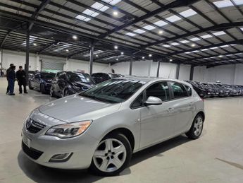 Vauxhall Astra 1.6 16v Exclusiv Auto Euro 5 5dr