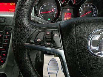 Vauxhall Astra 1.6 16v Exclusiv Auto Euro 5 5dr