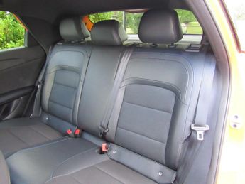 MG MG4 64kWh Trophy Long Range Auto 5dr
