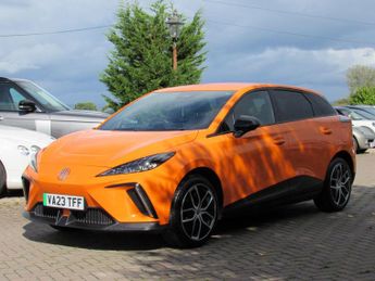 MG MG4 64kWh Trophy Long Range Auto 5dr