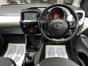 Toyota AYGO 1.0 VVT-i x-press x-shift Euro 6 5dr