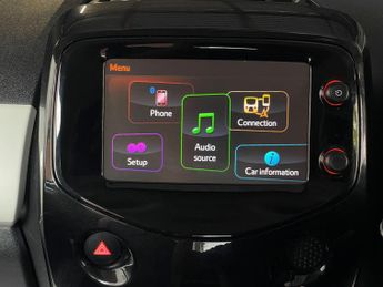 Toyota AYGO 1.0 VVT-i x-press x-shift Euro 6 5dr