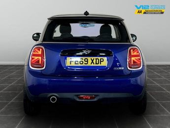 MINI Hatch 1.5 Cooper Classic Euro 6 (s/s) 3dr