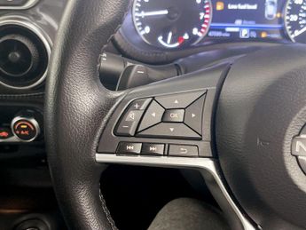 Nissan Juke 1.0 DIG-T N-Connecta DCT Auto Euro 6 (s/s) 5dr