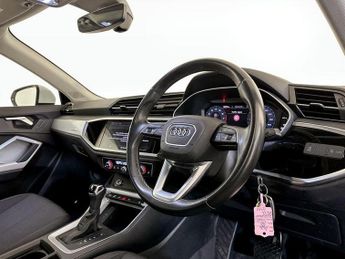 Audi Q3 1.4 TFSIe 45 Technik S Tronic Euro 6 (s/s) 5dr 13kWh