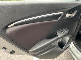 Honda Jazz 1.3 i-VTEC SE CVT Euro 6 (s/s) 5dr