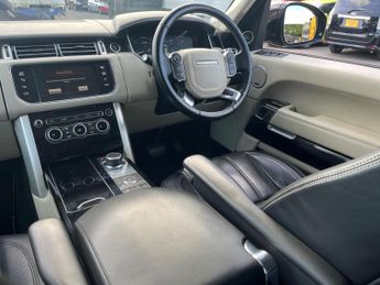 Land Rover Range Rover 4.4 SD V8 Autobiography Auto 4WD Euro 5 5dr