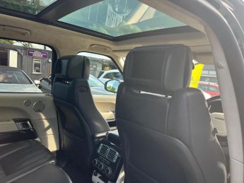 Land Rover Range Rover 4.4 SD V8 Autobiography Auto 4WD Euro 5 5dr