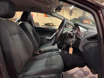Ford Fiesta 1.4 Zetec 5dr