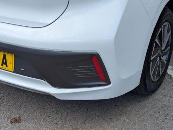 Hyundai IONIQ 38.3kWh Premium SE Auto 5dr