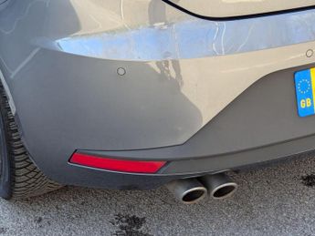SEAT Leon 2.0 TDI CR FR Sport Coupe DSG Euro 5 (s/s) 3dr