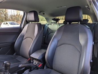 SEAT Leon 2.0 TDI CR FR Sport Coupe DSG Euro 5 (s/s) 3dr