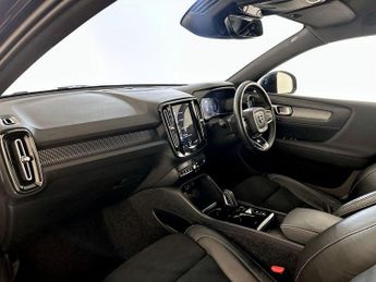 Volvo XC40 1.5h T5 Twin Engine Recharge 10.7kWh R-Design Pro Auto Euro 6 (s