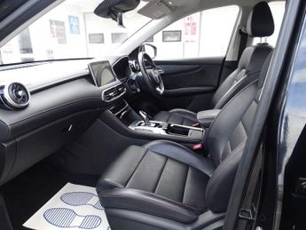 MG MG HS 1.5 T-GDI Excite DCT Euro 6 (s/s) 5dr