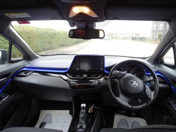 Toyota C-HR 1.8 VVT-h Dynamic CVT Euro 6 (s/s) 5dr