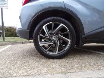 Toyota C-HR 1.8 VVT-h Dynamic CVT Euro 6 (s/s) 5dr