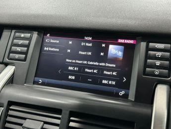 Land Rover Discovery Sport 2.0 TD4 SE Tech Auto 4WD Euro 6 (s/s) 5dr