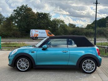 MINI Convertible 1.5 Cooper Convertible 2dr Petrol Auto Euro 6 (s/s) (136 ps)