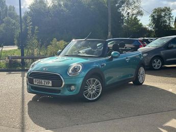 MINI Convertible 1.5 Cooper Convertible 2dr Petrol Auto Euro 6 (s/s) (136 ps)