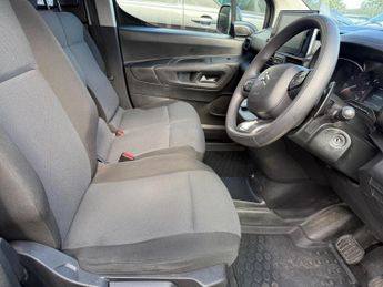 Citroen Berlingo 1.5 BlueHDi 1000 Driver M Panel Van 5dr Diesel EAT8 SWB Euro 6 (