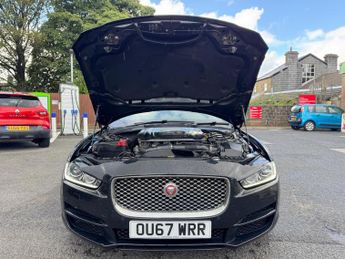Jaguar XE 2.0d Portfolio Auto AWD Euro 6 (s/s) 4dr