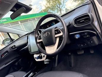 Toyota Prius 1.5 CVT 4dr
