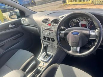 Ford Focus 1.6 Zetec 5dr