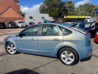 Ford Focus 1.6 Zetec 5dr