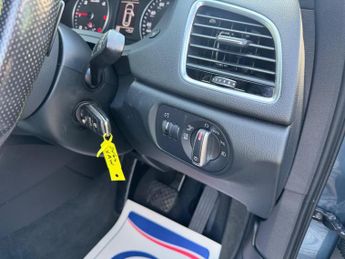 Audi Q3 2.0 TDI S line S Tronic quattro Euro 6 (s/s) 5dr (Nav)