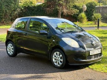 Toyota Yaris 1.3 VVT-i Zinc 3dr