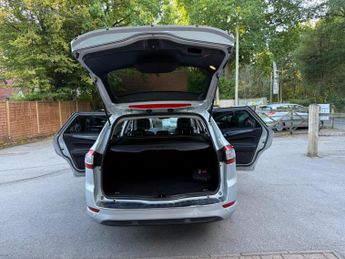Ford Mondeo 2.0 TDCi Titanium X Business Edition Powershift Euro 5 5dr